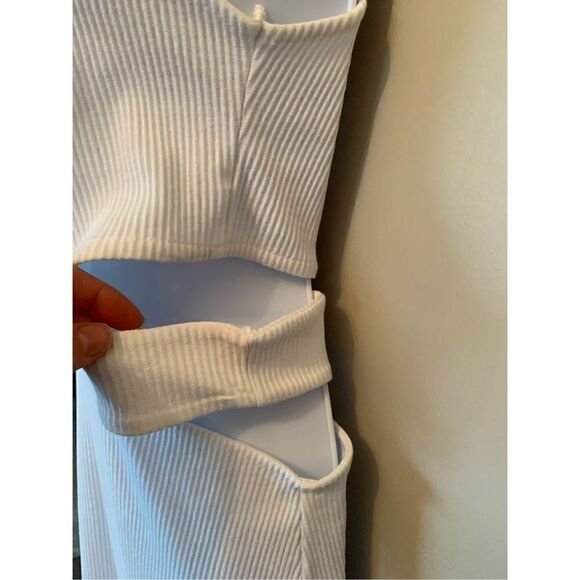 Zara white dress size medium cut out - Picture 3 of 5